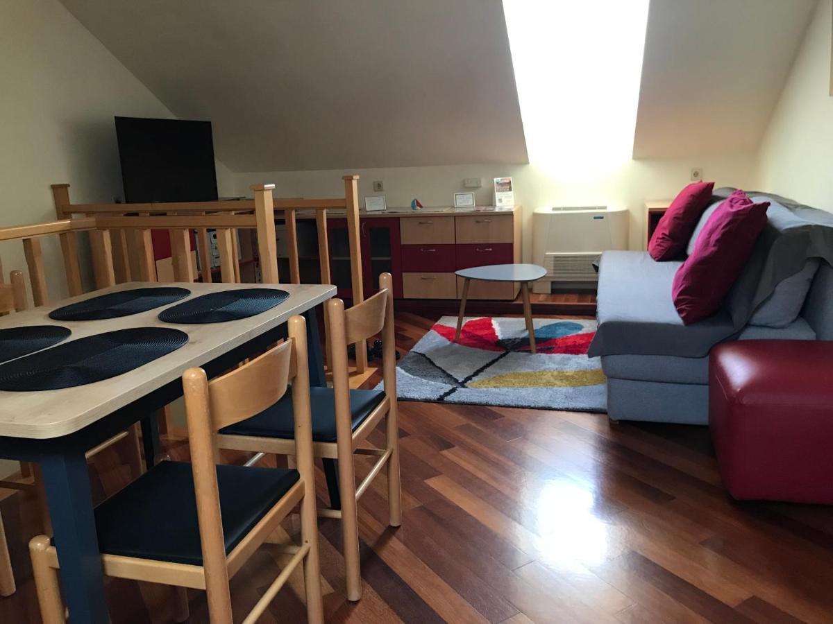 Red Keep Apartment