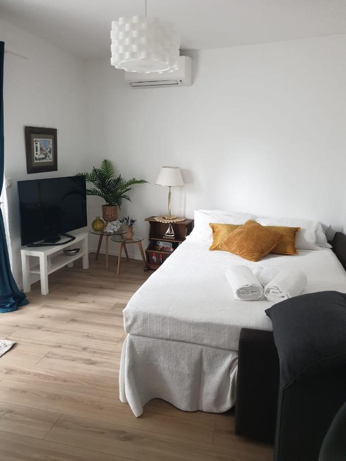 Blue Dream Apartment *