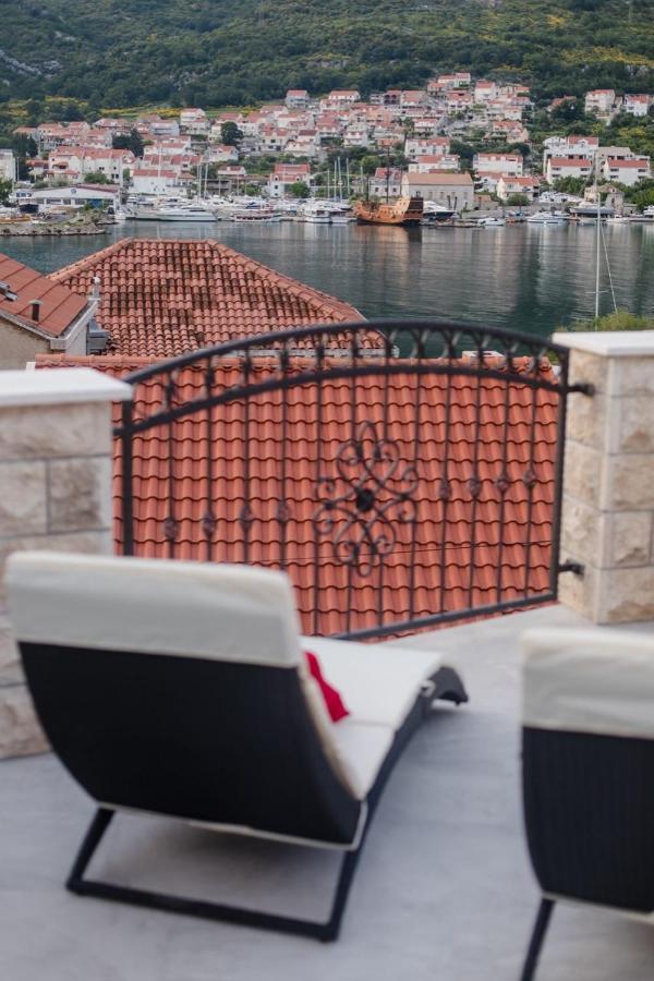 Apartment Family Friendly With A Swimming Pool Sustjepan, - 17308 Dubrovnik