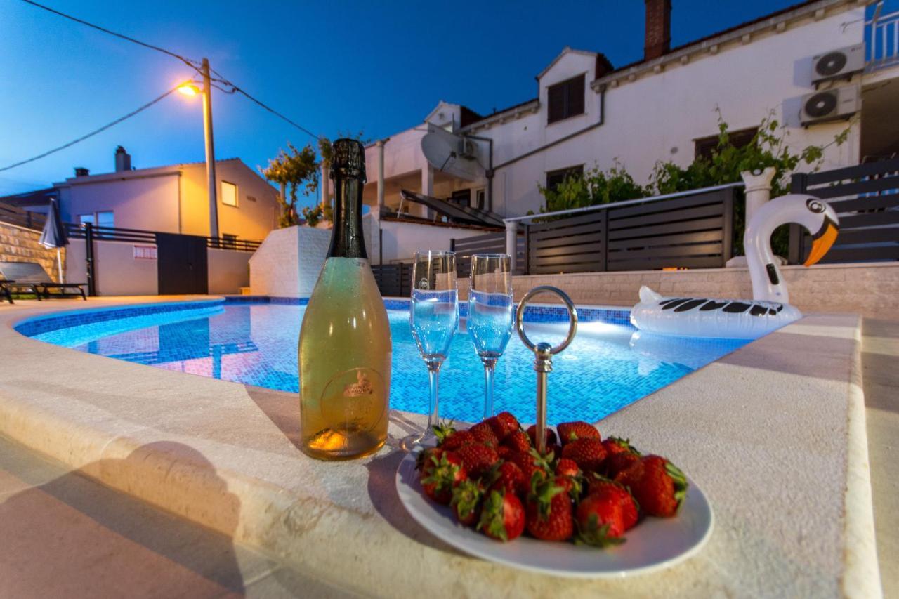 Martinovic 2 Apartment