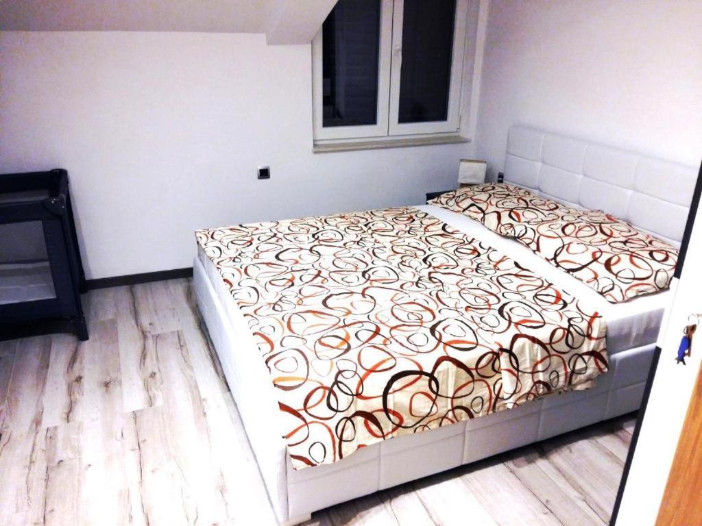 Martinovic 2 * Dubrovnik
