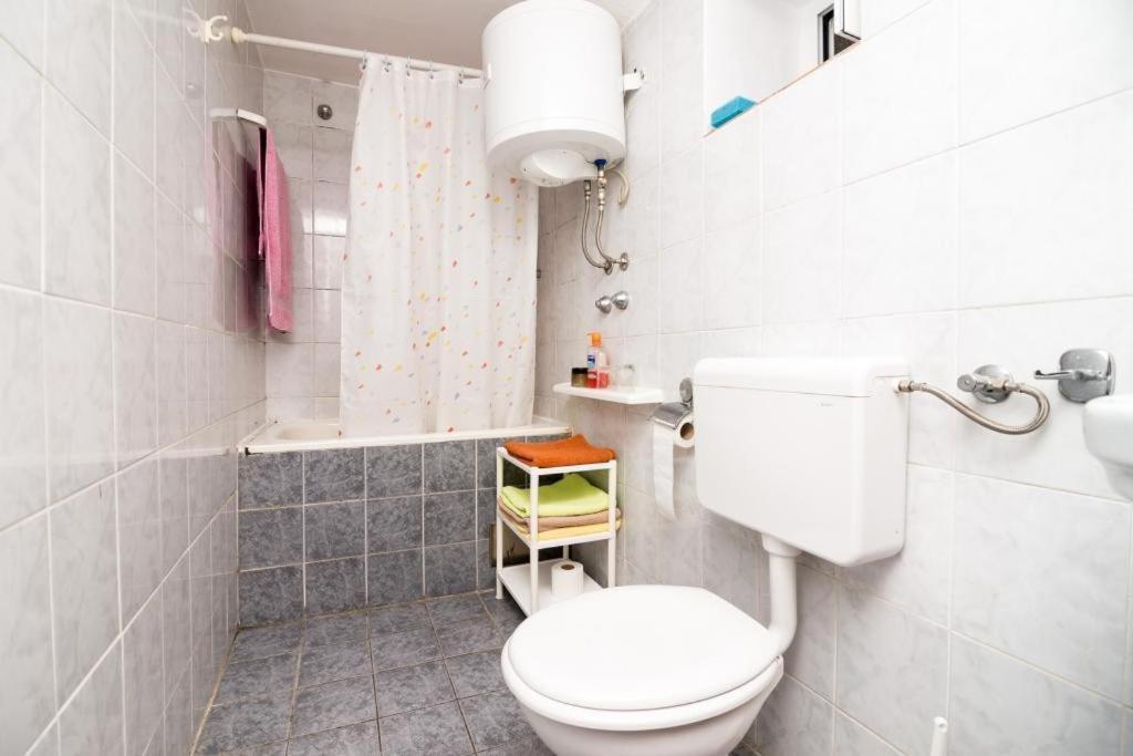 Ane Old Town Guest house 3*