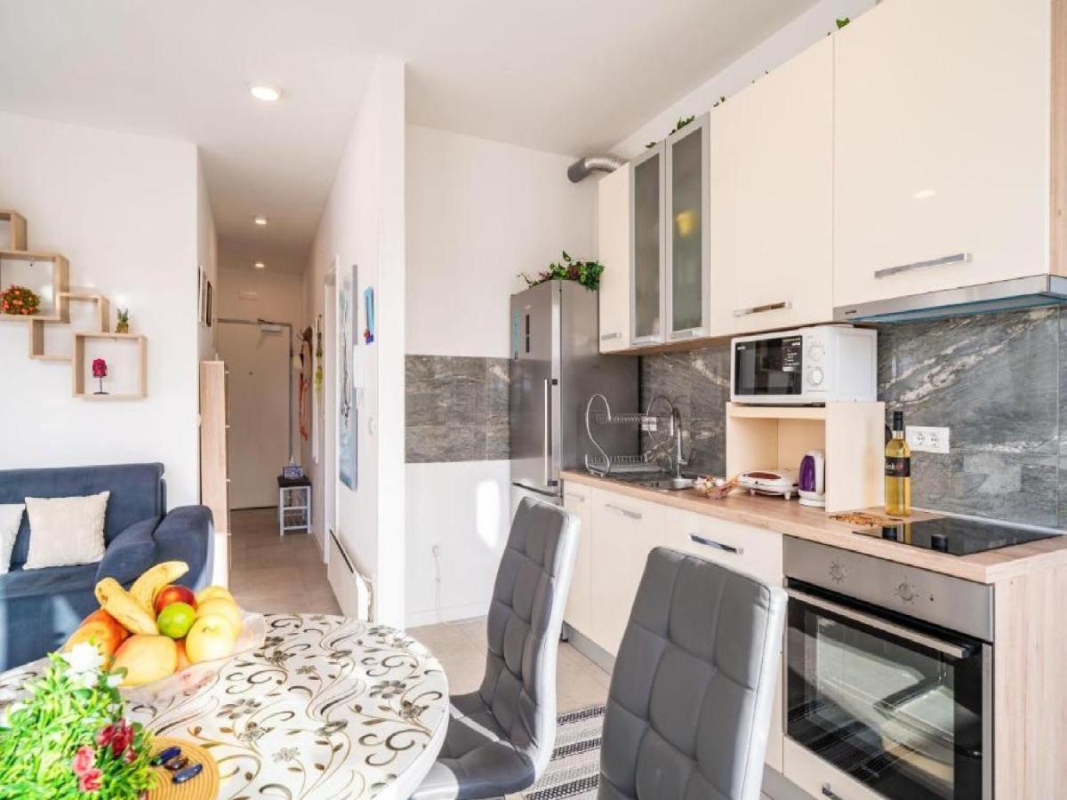 Apartment Anka *