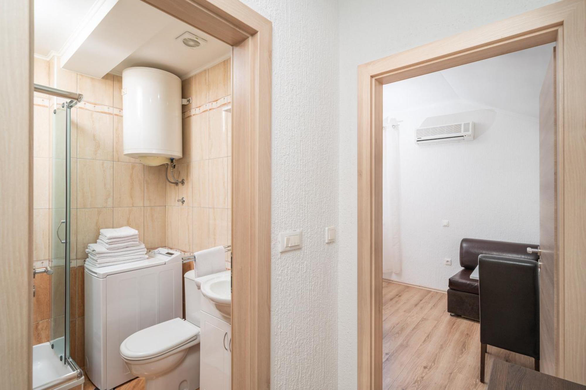 Luki Apartment