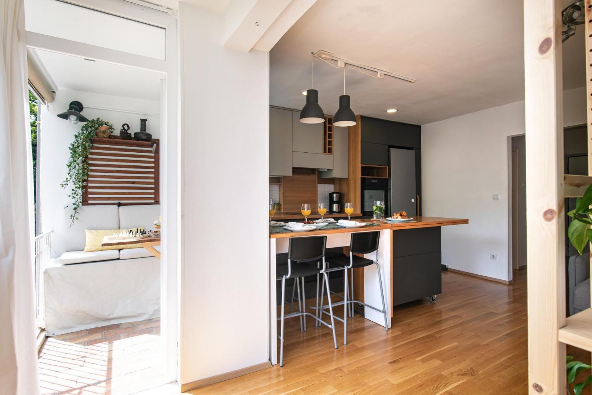 Apartment Modern & Spacious 1bdr Flat In *