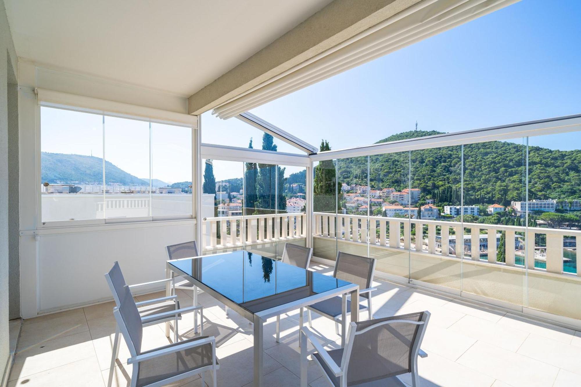 Penthouse Vis A Vis Apartment Dubrovnik