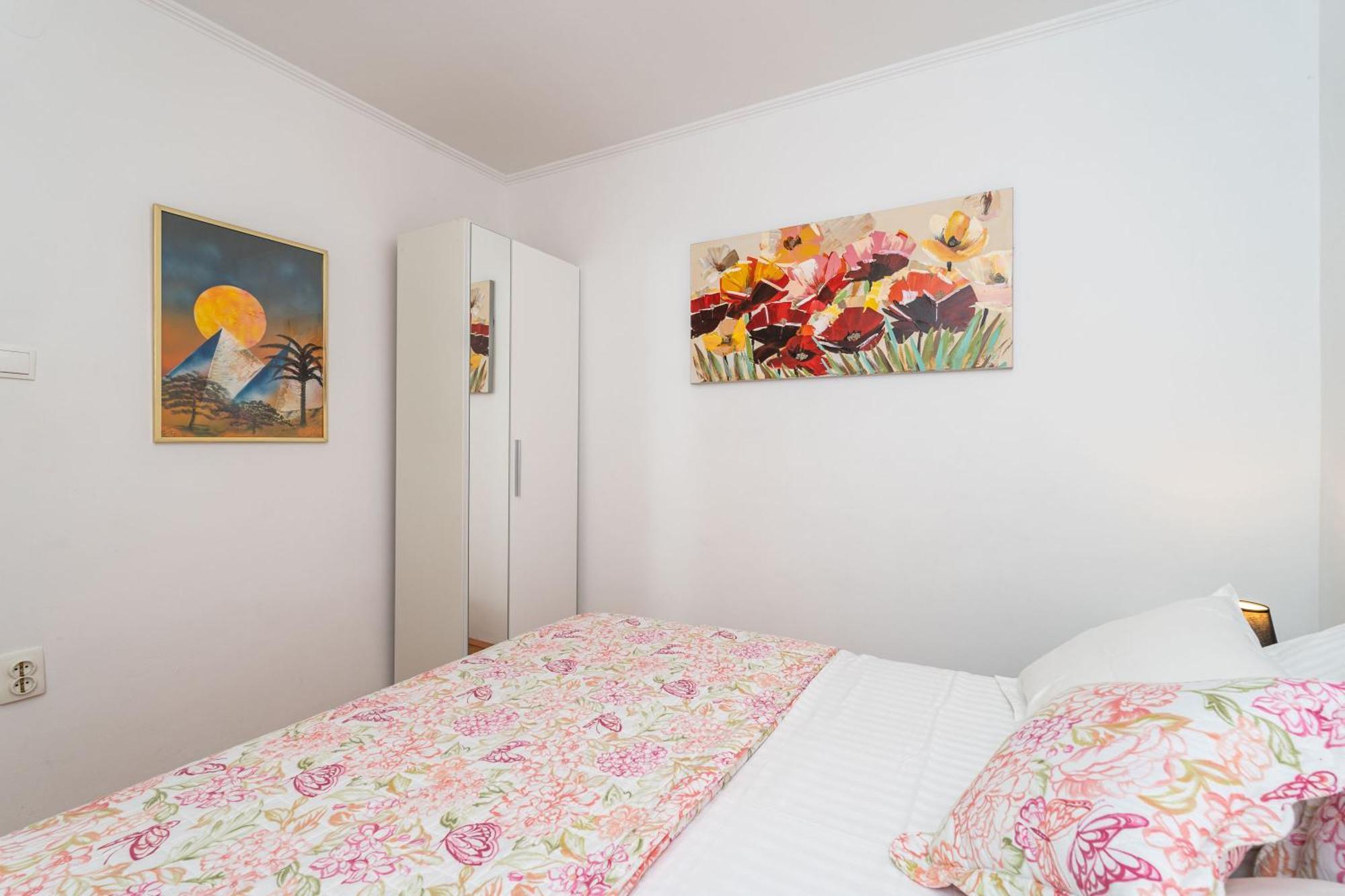 Guest house Apartments And Room Lora Dubrovnik