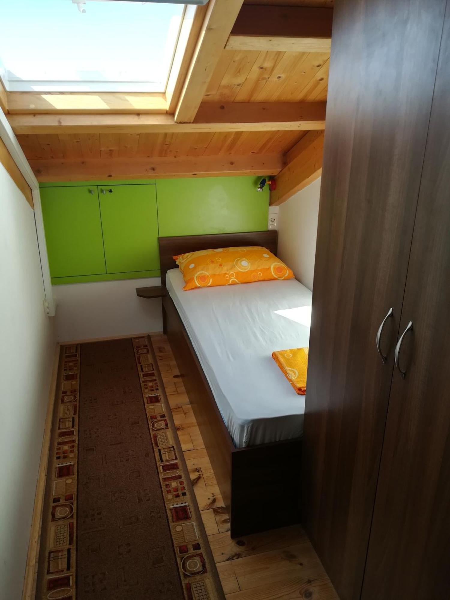 Apartment Fuer 5 Personen Ca, 85 M Sup2 In Dubrovnik, Dalmatien Neretva *