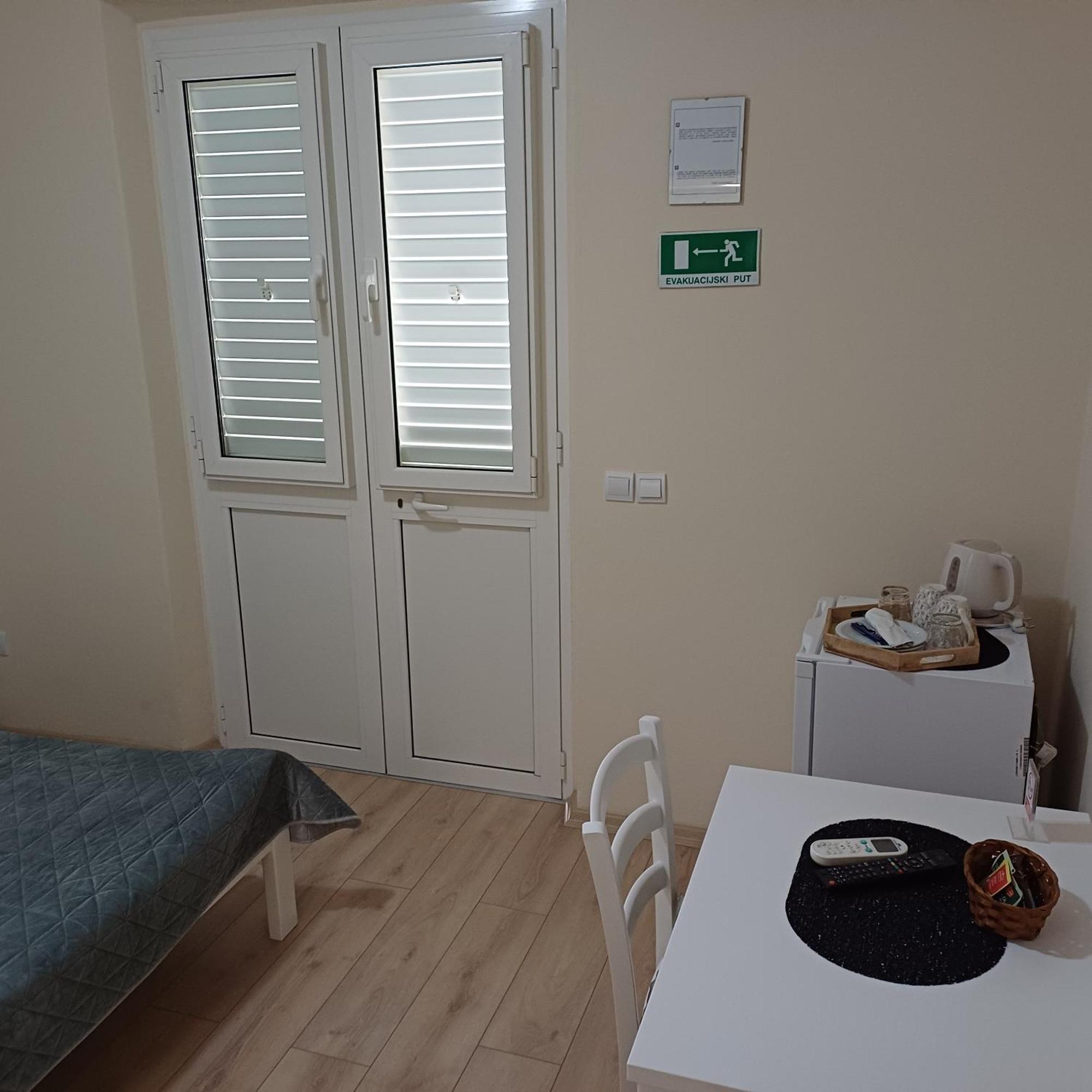 Kvestic Guest house 3*