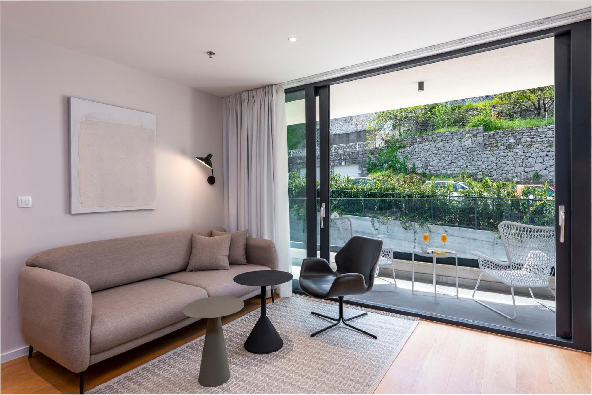 Residences Apartment *