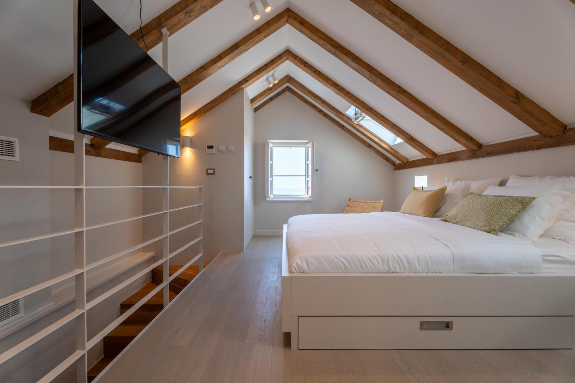 Maxima Comoda Luxury Villa *