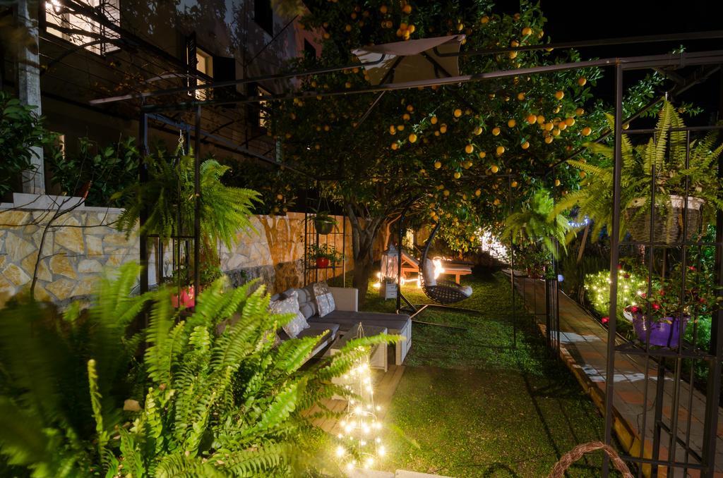 Garden Bed & Breakfast 3*