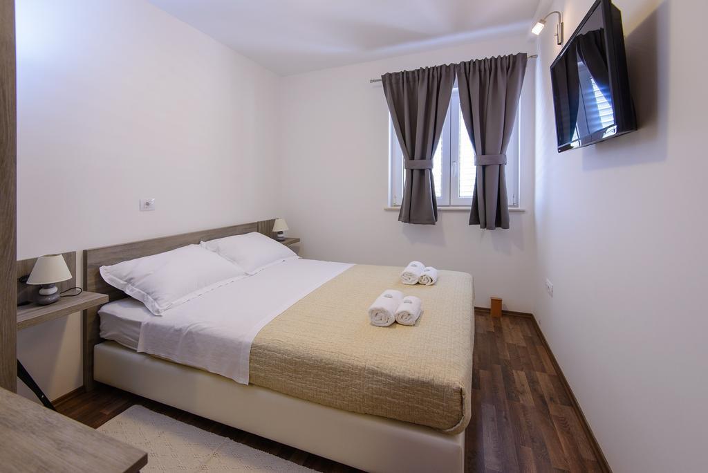 Violeta 2 With Parking Apartment *