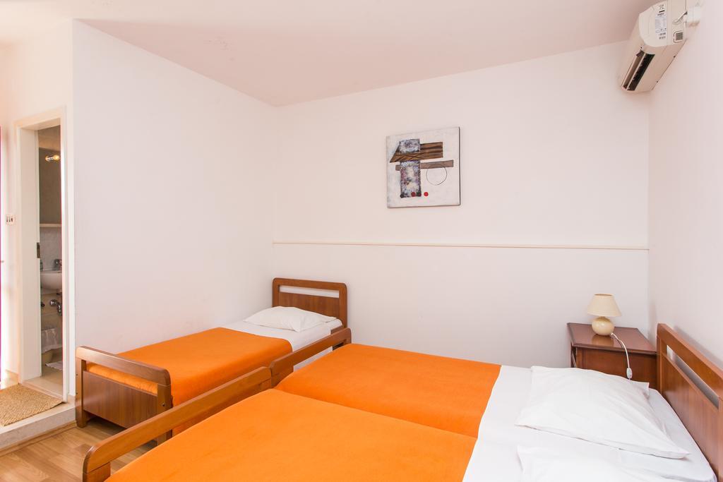 Guest house Lina