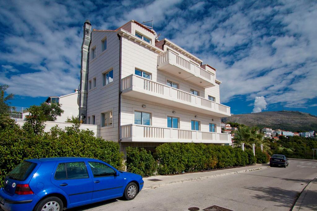 Hostel Cocoon &