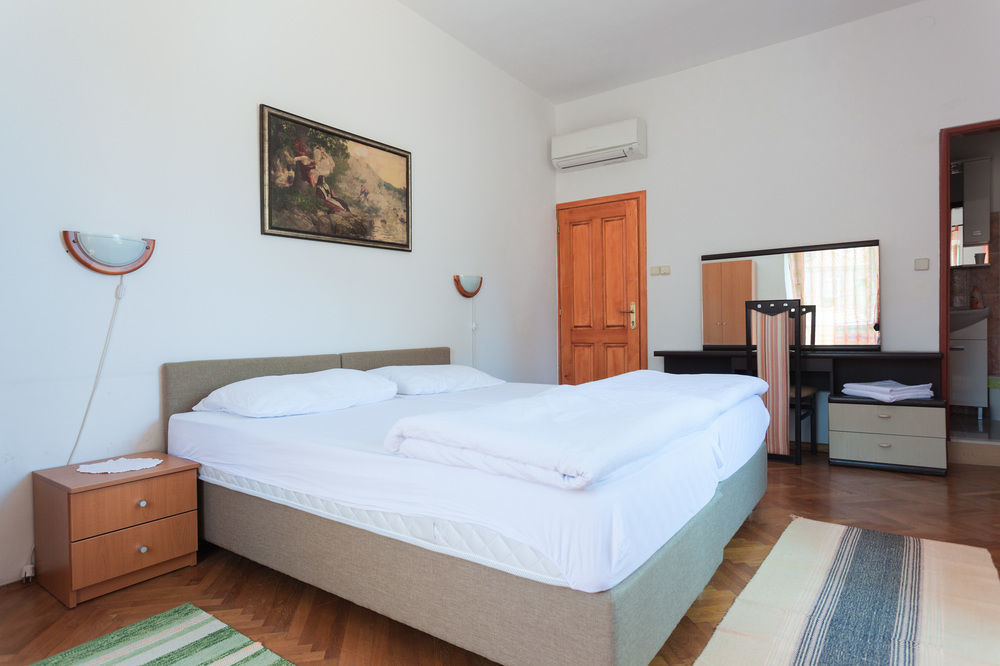 Orhan Hotel 3*