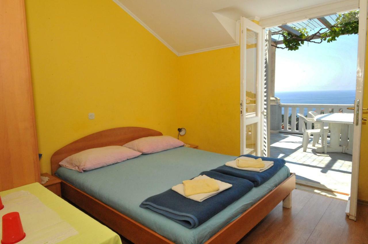 Banana Guest house
