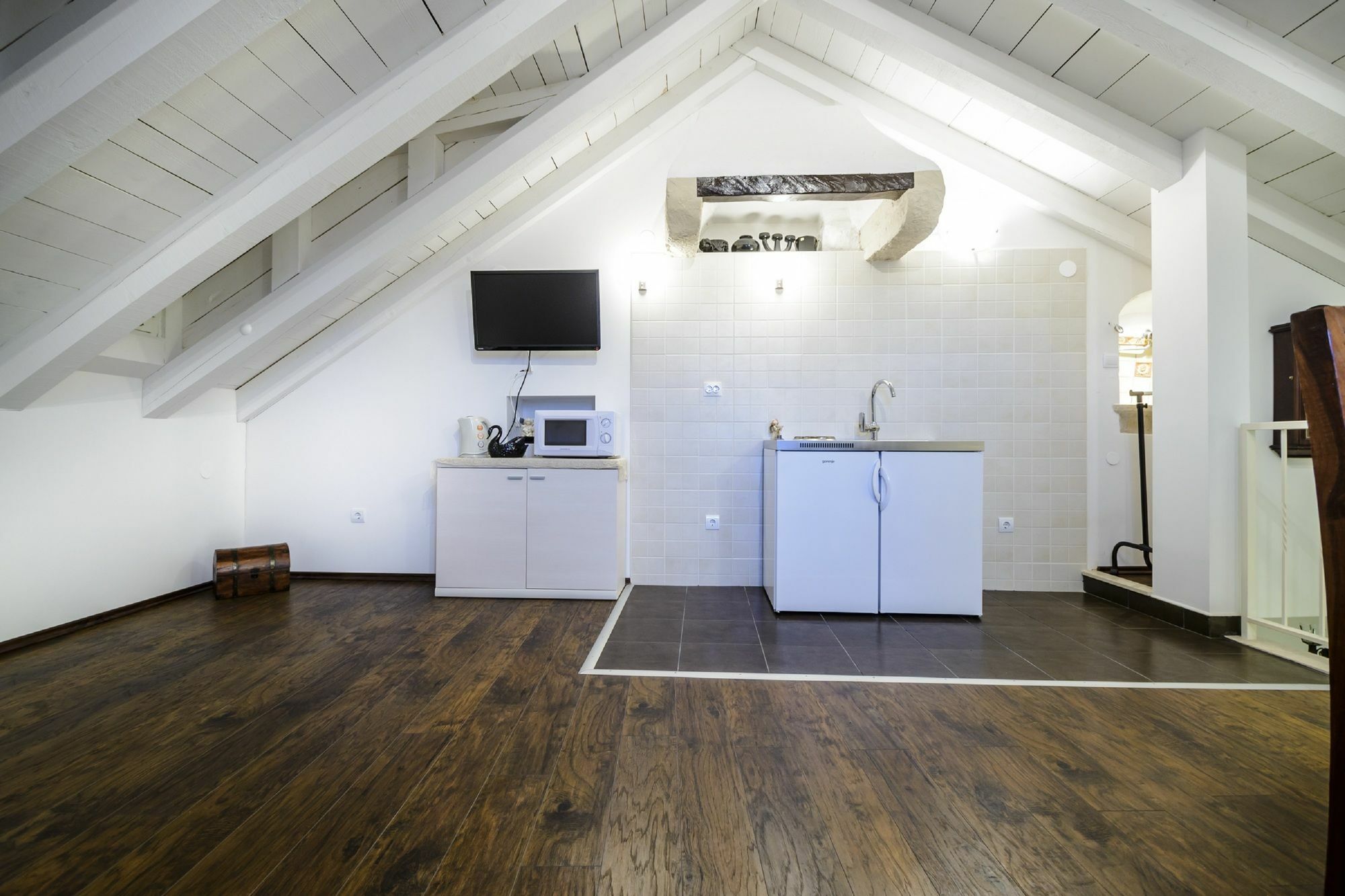 Apartment Plaza *