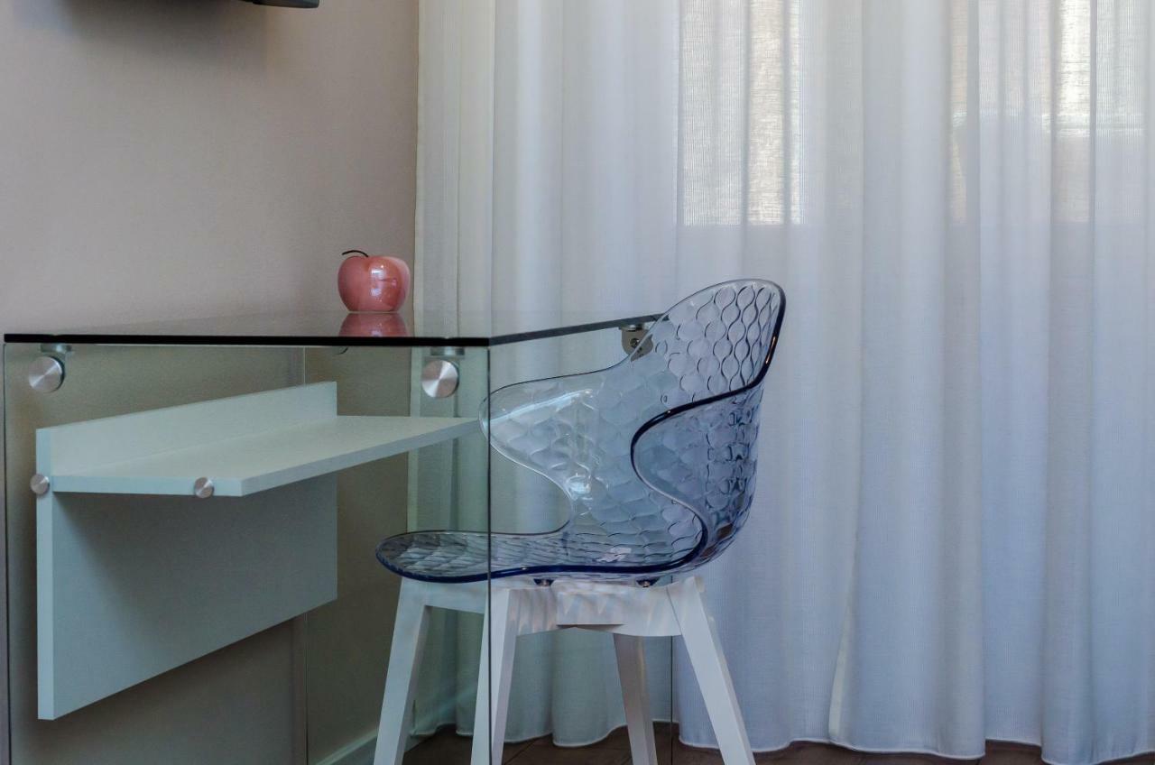 Flores Apartment