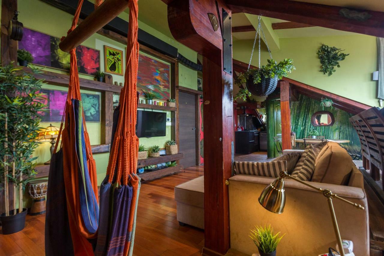 Apartment Magic House *