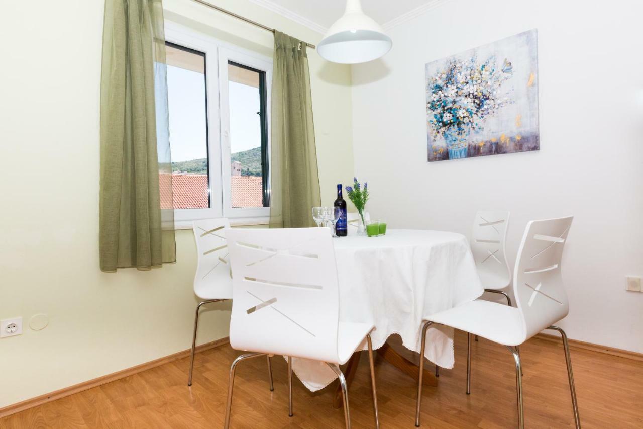 Petra Apartment