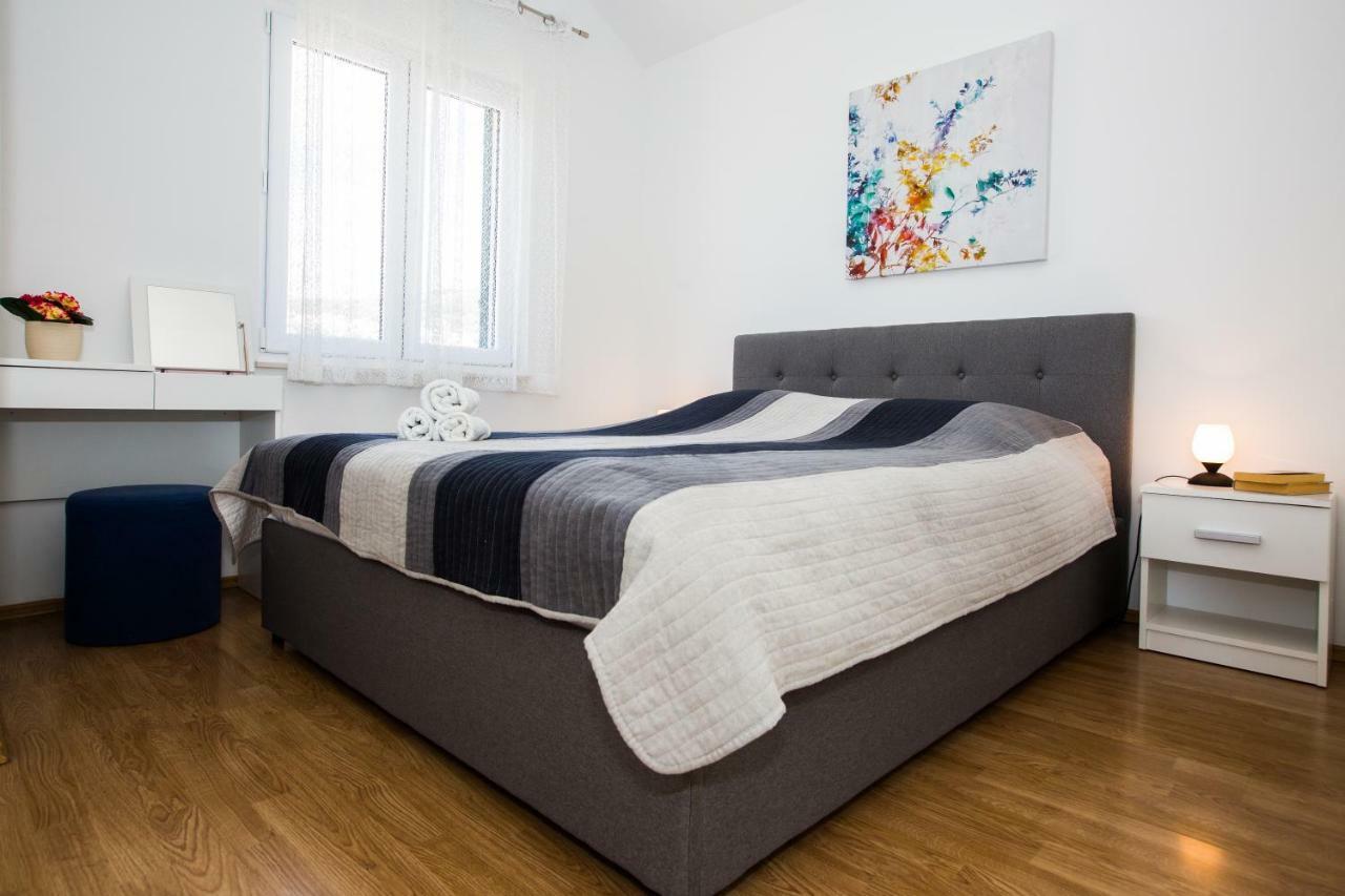 Petra Apartment