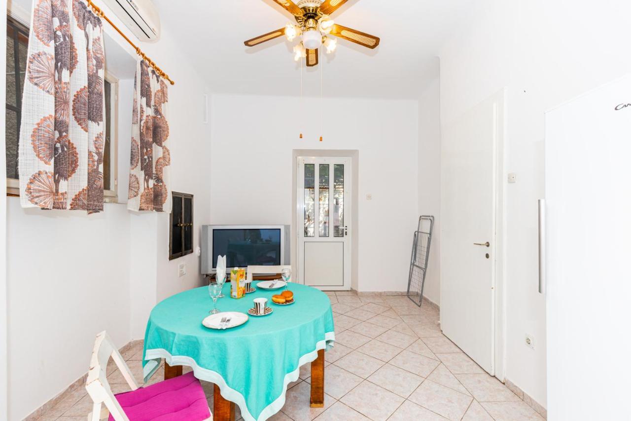 Mika Guest house 3*